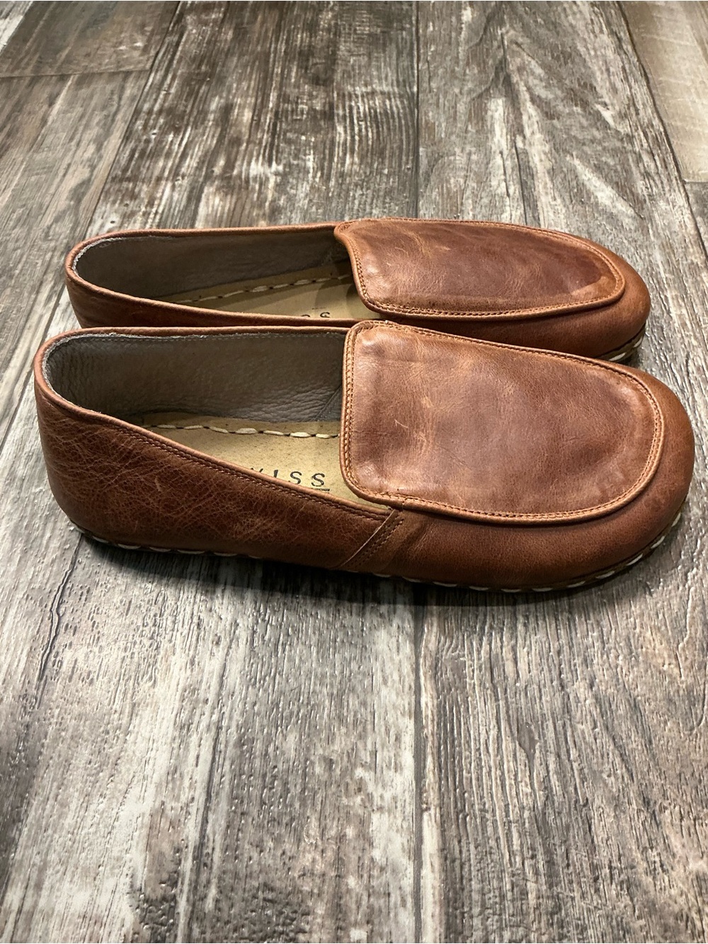 Unisex 100% Brown Leather Slip-On Loafers Women’s Size 8-8.5 or Men’s Size 6.5 - Picture 6 of 12